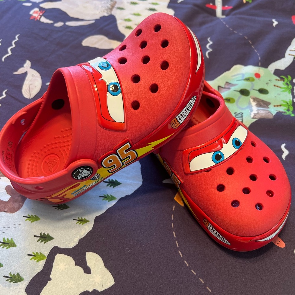 Red Lightning McQueen Crocs